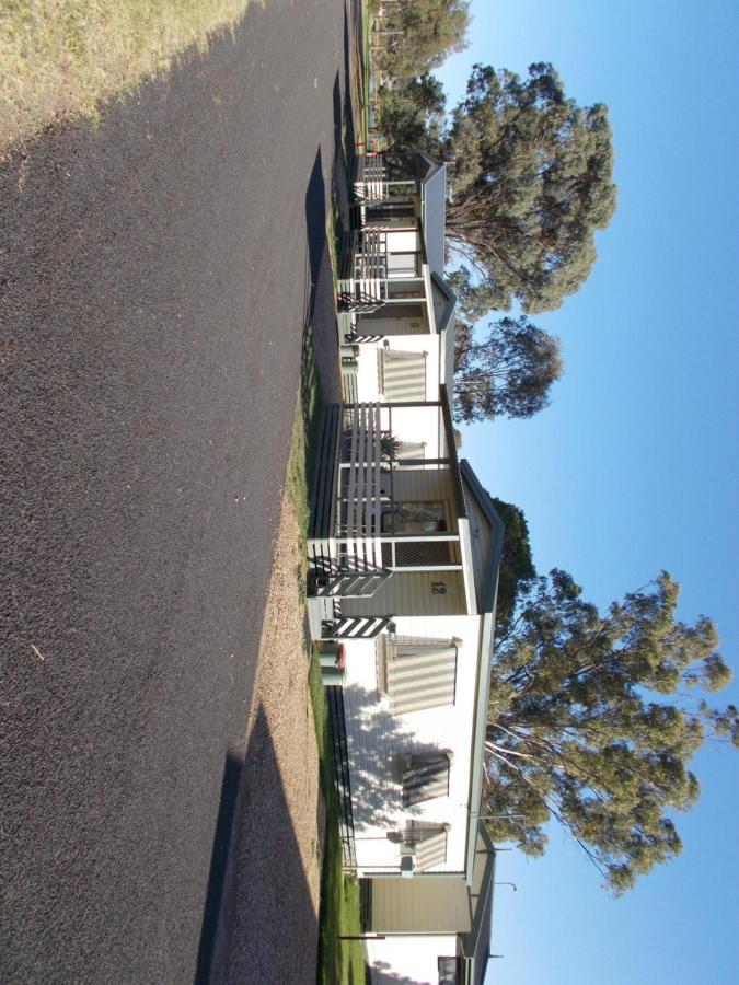 Junee Tourist Park Exterior photo
