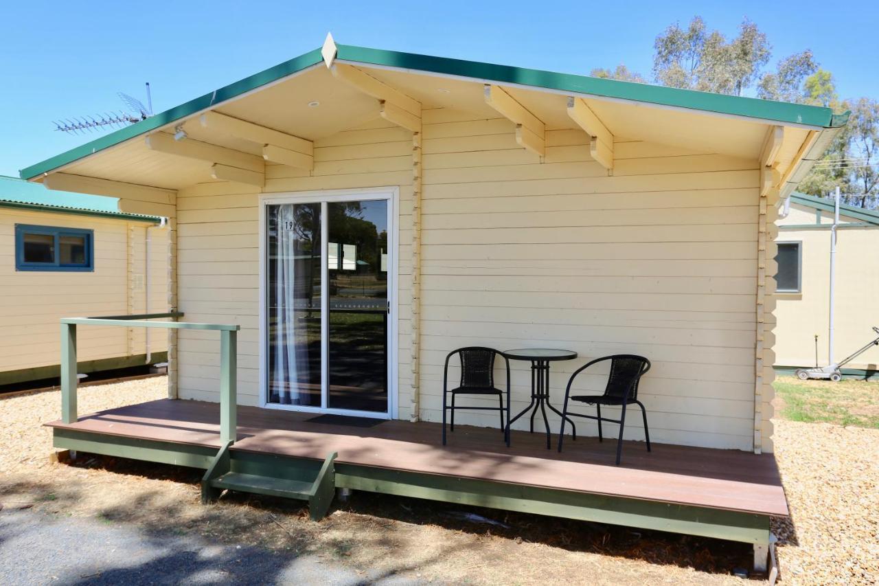 Junee Tourist Park Room photo